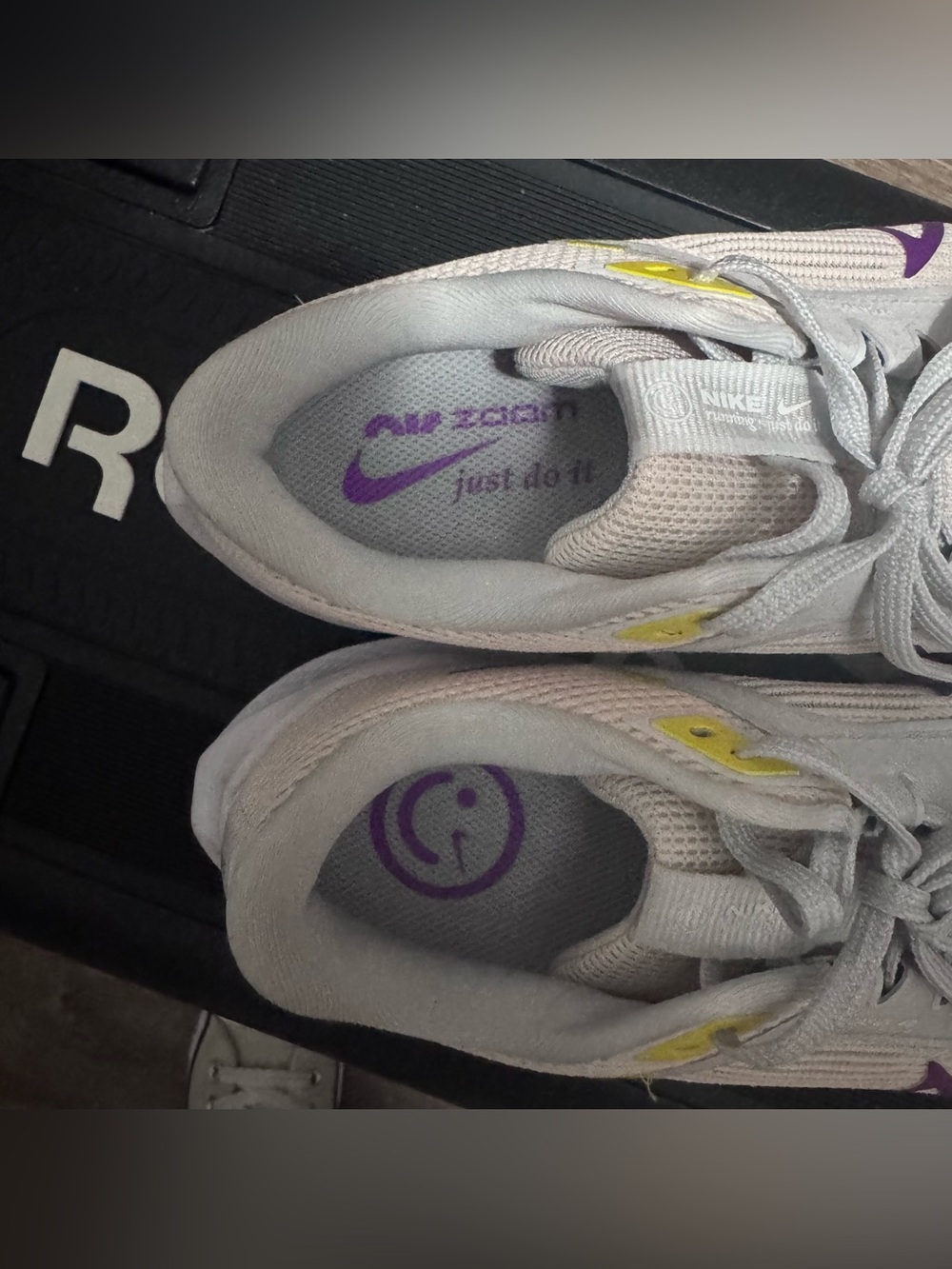 Nike Wmns Air Zoom Pegasus 40 - Picture 4 of 10